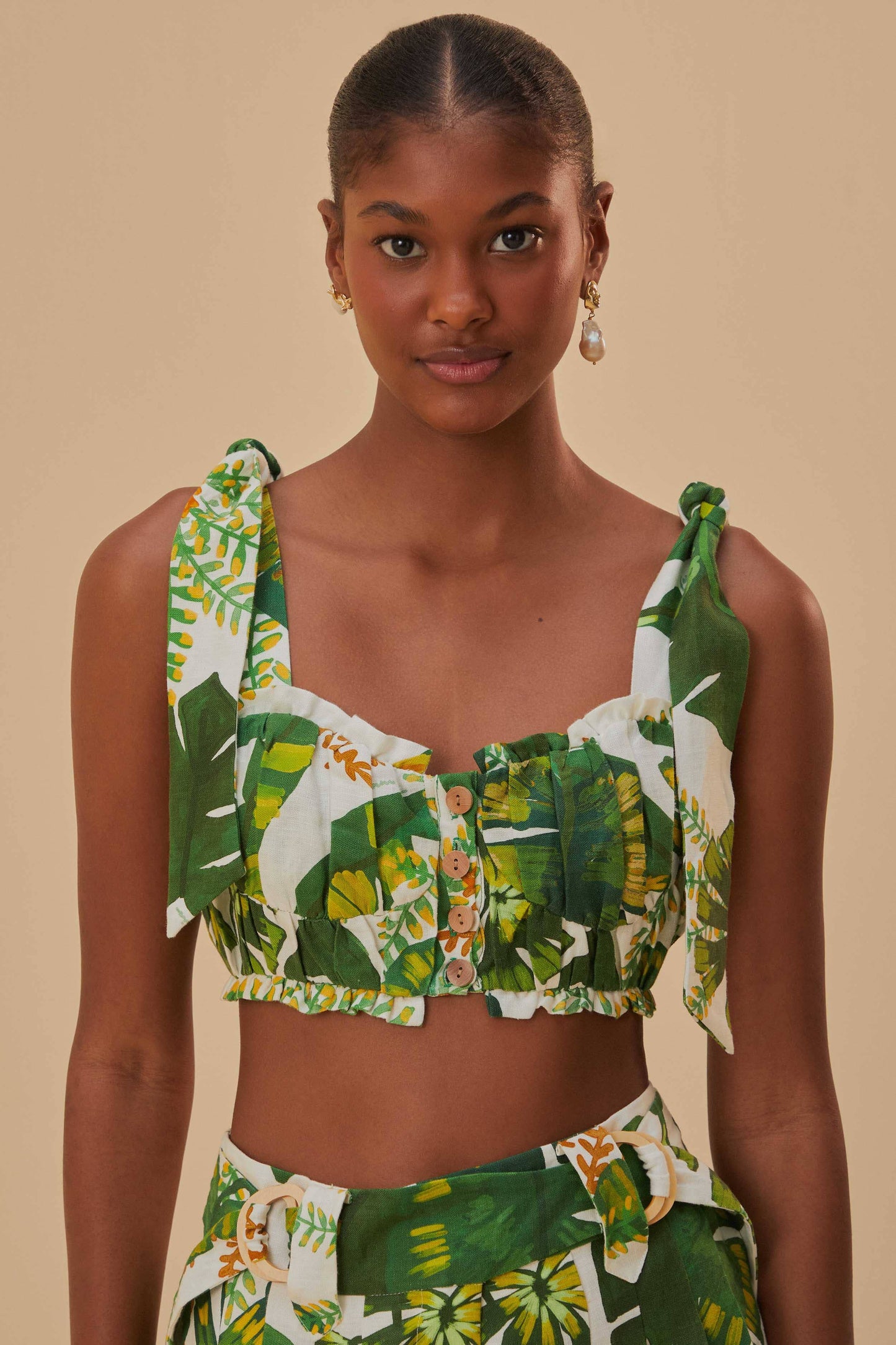 Tropical Forest Off-White Knot Sleeveless Crop Top