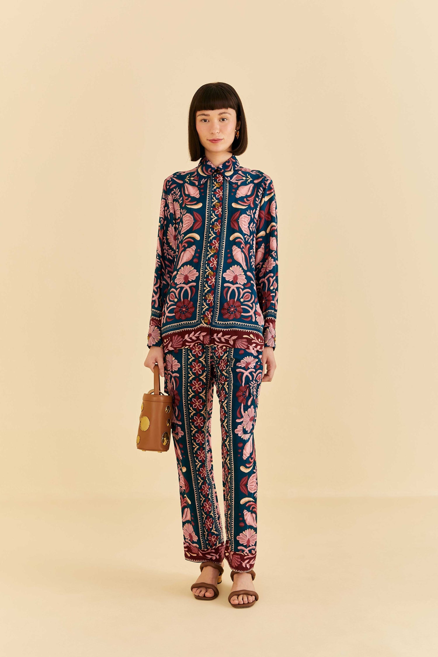 gucci seashell pants